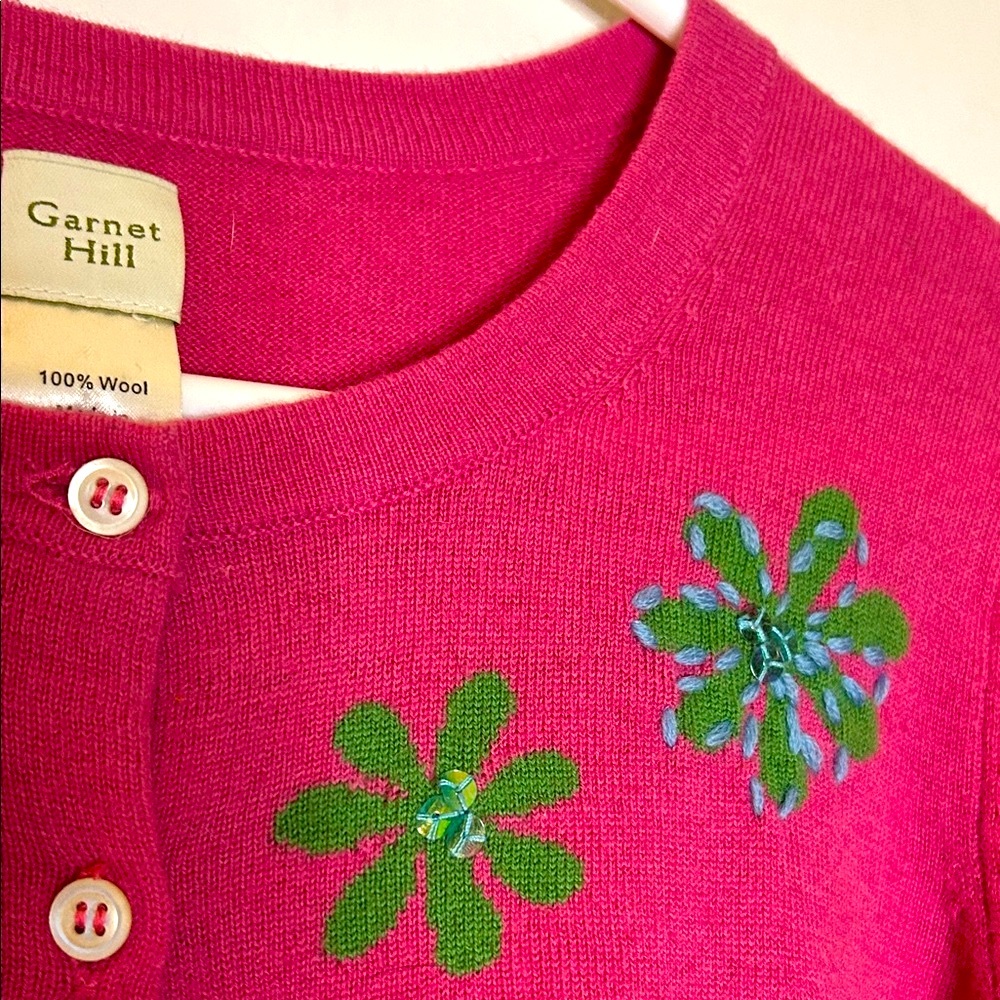 Garnet Hill Pink Cardigan with Green Appliqué Flowers, All Lambswool, SZ S - Picture 6 of 7